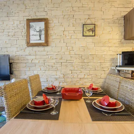 Apartment Le Curling B - Val Claret-38 By Interhome